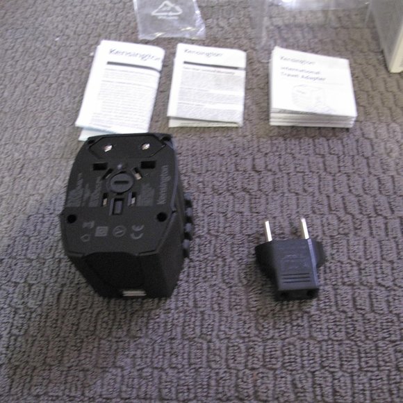 Kensington International Travel Adapter power adapter - BS 1363, NEMA 1-15, Eur - Picture 3 of 16